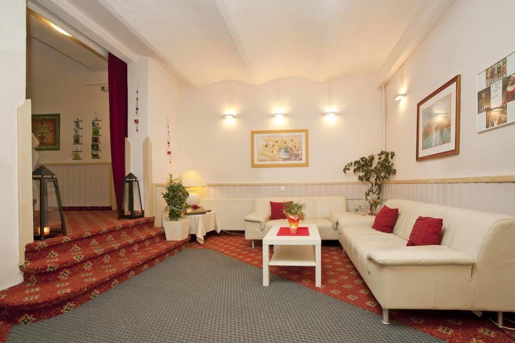 Hotel Gretl Krumpendorf Luaran gambar